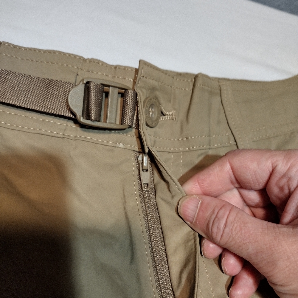ZeroXposur Oak/Tan Ryder Belted Travel UPF50 Adjustable Waistband Shorts - Picture 10 of 14